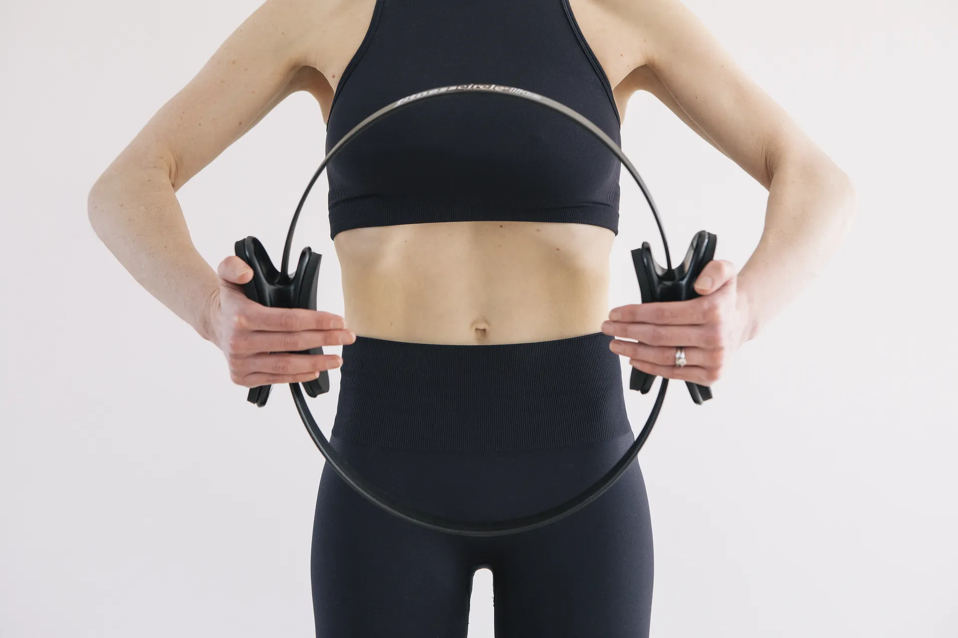 Integrating Hypopressives Into Your Daily Routine